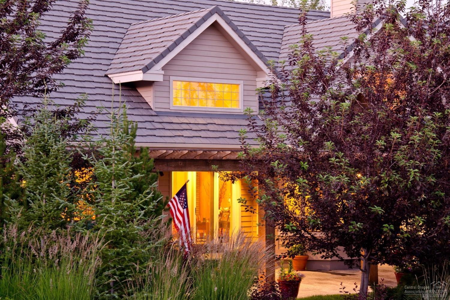 Broken Top - Residential