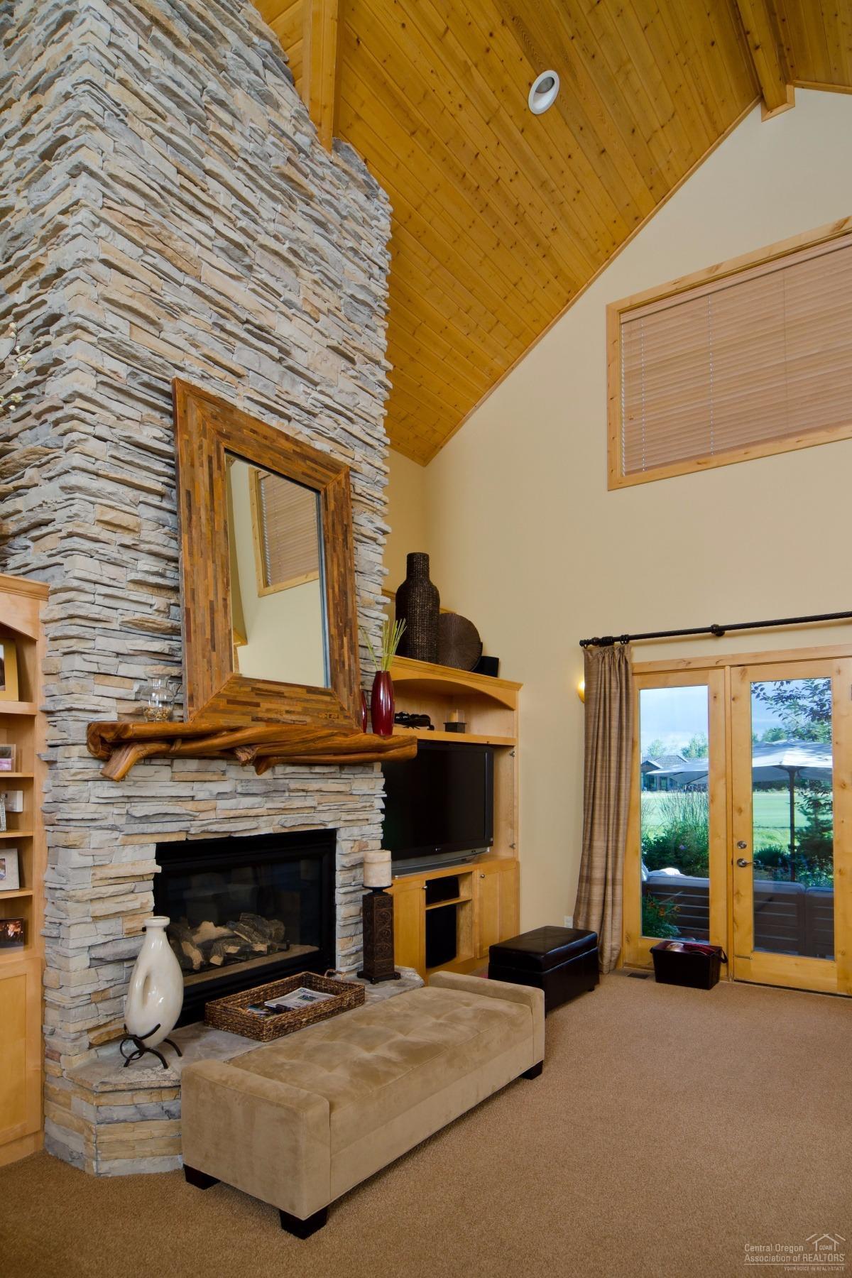 Broken Top - Residential