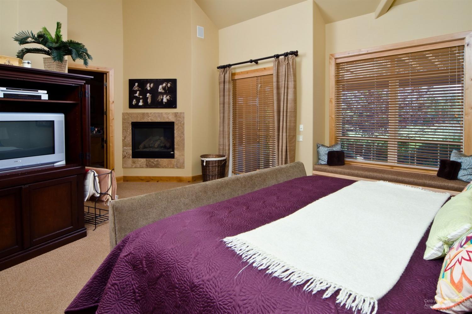 Broken Top - Residential