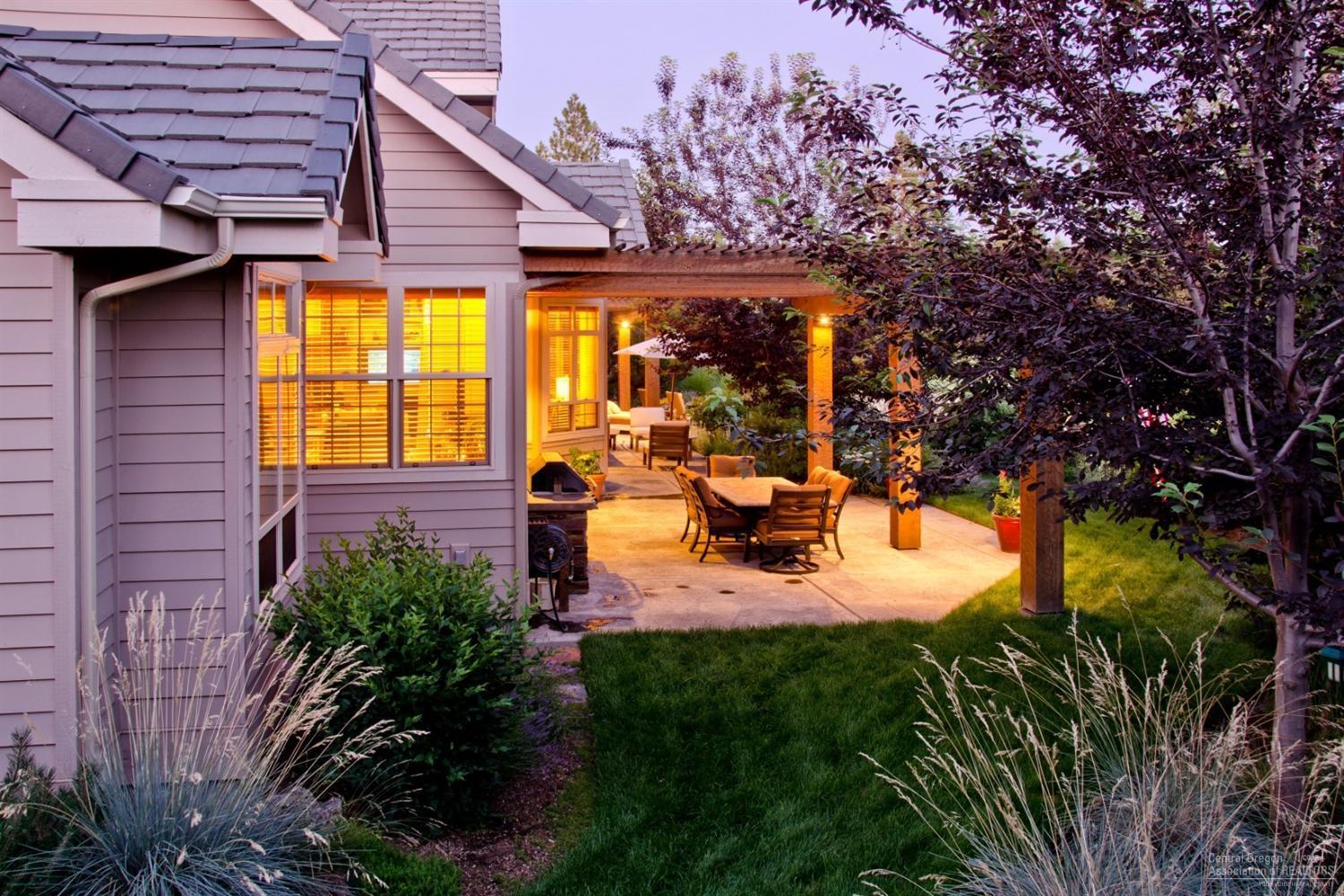 Broken Top - Residential