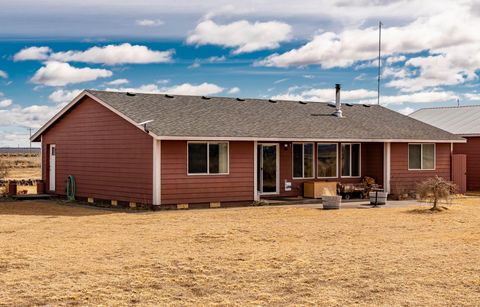 Tiny photo for 77797 Soto Lane, Fort Rock, OR 97735 (MLS # 220219846)