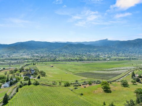 Tiny photo for 808 Pompadour Drive, Ashland, OR 97520 (MLS # 220219569)