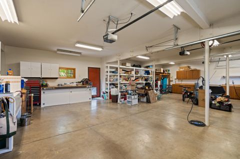 Tiny photo for 808 Pompadour Drive, Ashland, OR 97520 (MLS # 220219569)
