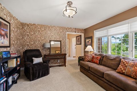 Tiny photo for 808 Pompadour Drive, Ashland, OR 97520 (MLS # 220219569)