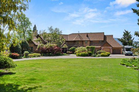 Tiny photo for 808 Pompadour Drive, Ashland, OR 97520 (MLS # 220219569)
