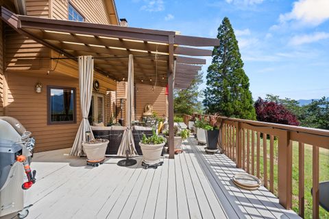 Tiny photo for 808 Pompadour Drive, Ashland, OR 97520 (MLS # 220219569)