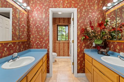 Tiny photo for 808 Pompadour Drive, Ashland, OR 97520 (MLS # 220219569)
