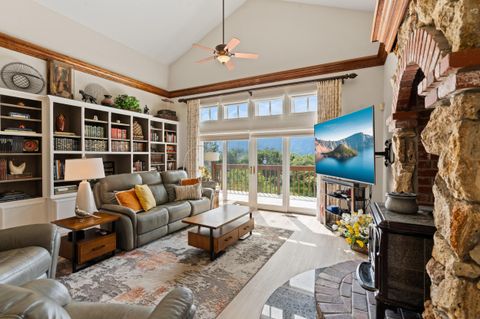 Tiny photo for 808 Pompadour Drive, Ashland, OR 97520 (MLS # 220219569)
