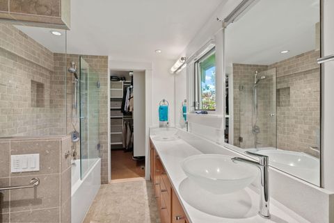 Tiny photo for 827 NW Delaware Avenue, Bend, OR 97703 (MLS # 220212886)