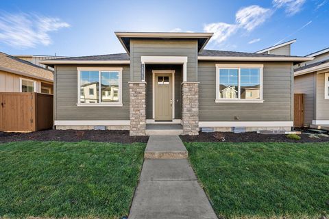 20875 SE Delta Drive Bend OR 97702