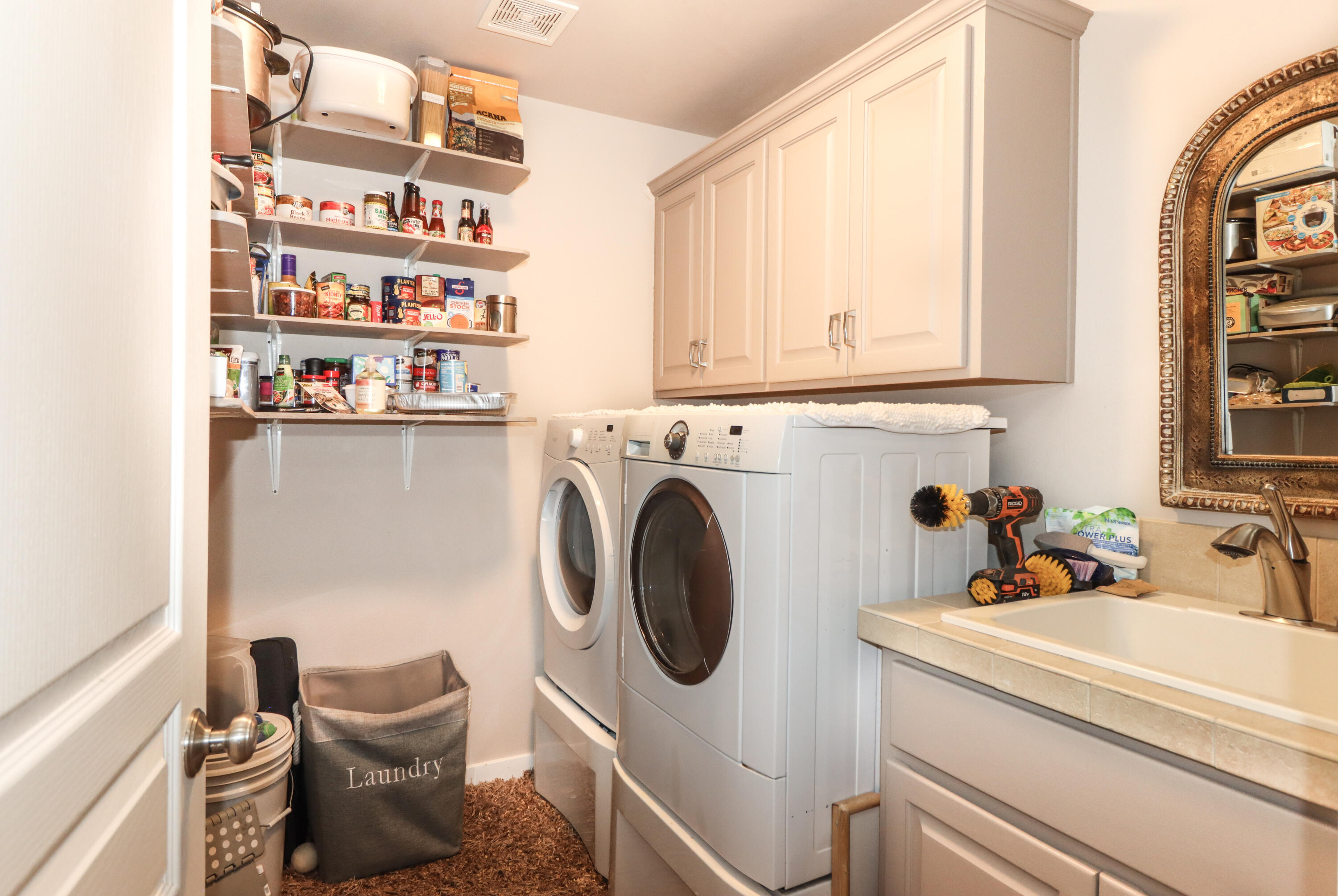 Boyd Acres View Est - Residential