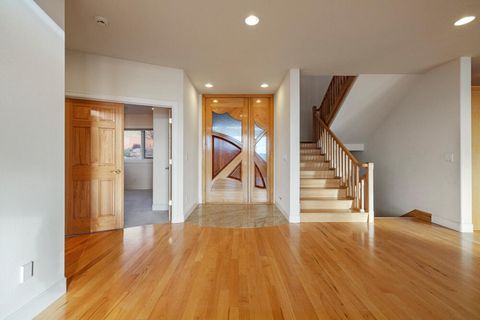 Tiny photo for 5976 Sunset Ridge Road, Klamath Falls, OR 97601 (MLS # 220212535)