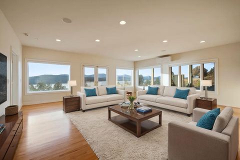 Tiny photo for 5976 Sunset Ridge Road, Klamath Falls, OR 97601 (MLS # 220212535)