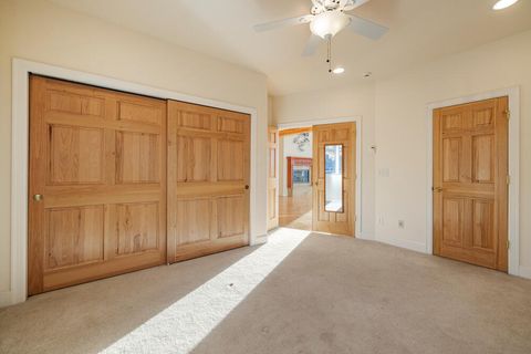 Tiny photo for 5976 Sunset Ridge Road, Klamath Falls, OR 97601 (MLS # 220212535)