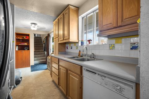 Tiny photo for 880 SE 6th Street, Prineville, OR 97754 (MLS # 220212126)