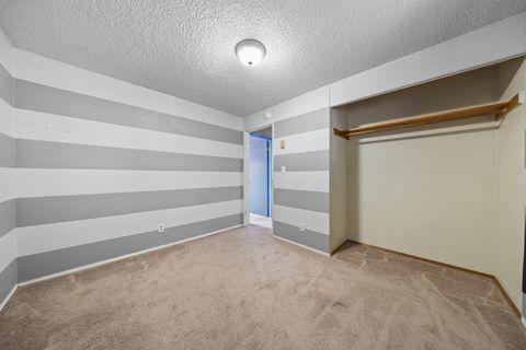 Tiny photo for 880 SE 6th Street, Prineville, OR 97754 (MLS # 220212126)