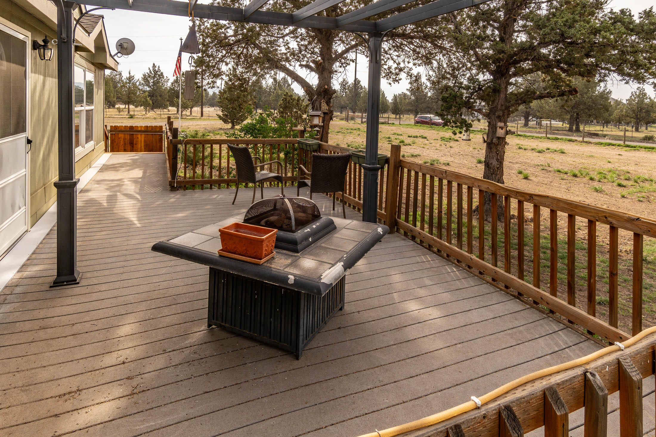 6776 SW Buckskin Lane