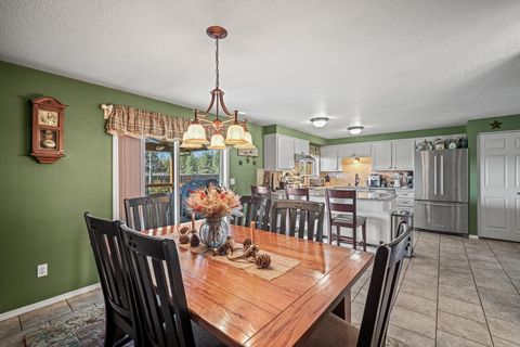 Tiny photo for 16255 Paulina View Road, La Pine, OR 97739 (MLS # 220210933)