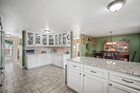 Tiny photo for 16255 Paulina View Road, La Pine, OR 97739 (MLS # 220210933)