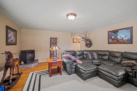 Tiny photo for 16255 Paulina View Road, La Pine, OR 97739 (MLS # 220210933)