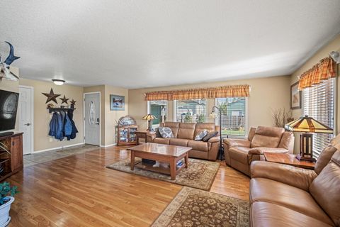 Tiny photo for 16255 Paulina View Road, La Pine, OR 97739 (MLS # 220210933)