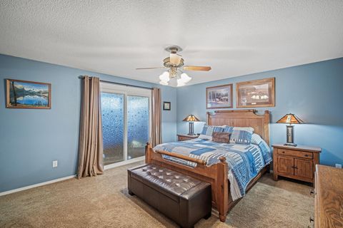 Tiny photo for 16255 Paulina View Road, La Pine, OR 97739 (MLS # 220210933)