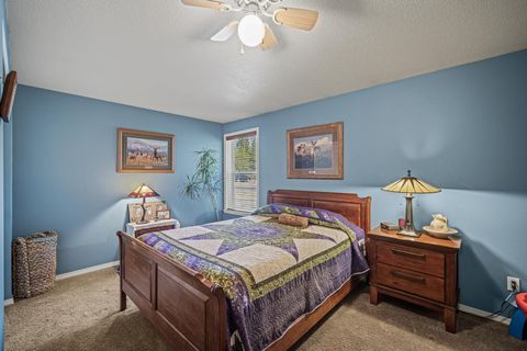 Tiny photo for 16255 Paulina View Road, La Pine, OR 97739 (MLS # 220210933)