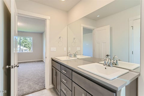 Tiny photo for 20671 Town Dr Dr, Bend, OR 97701 (MLS # 220222760)