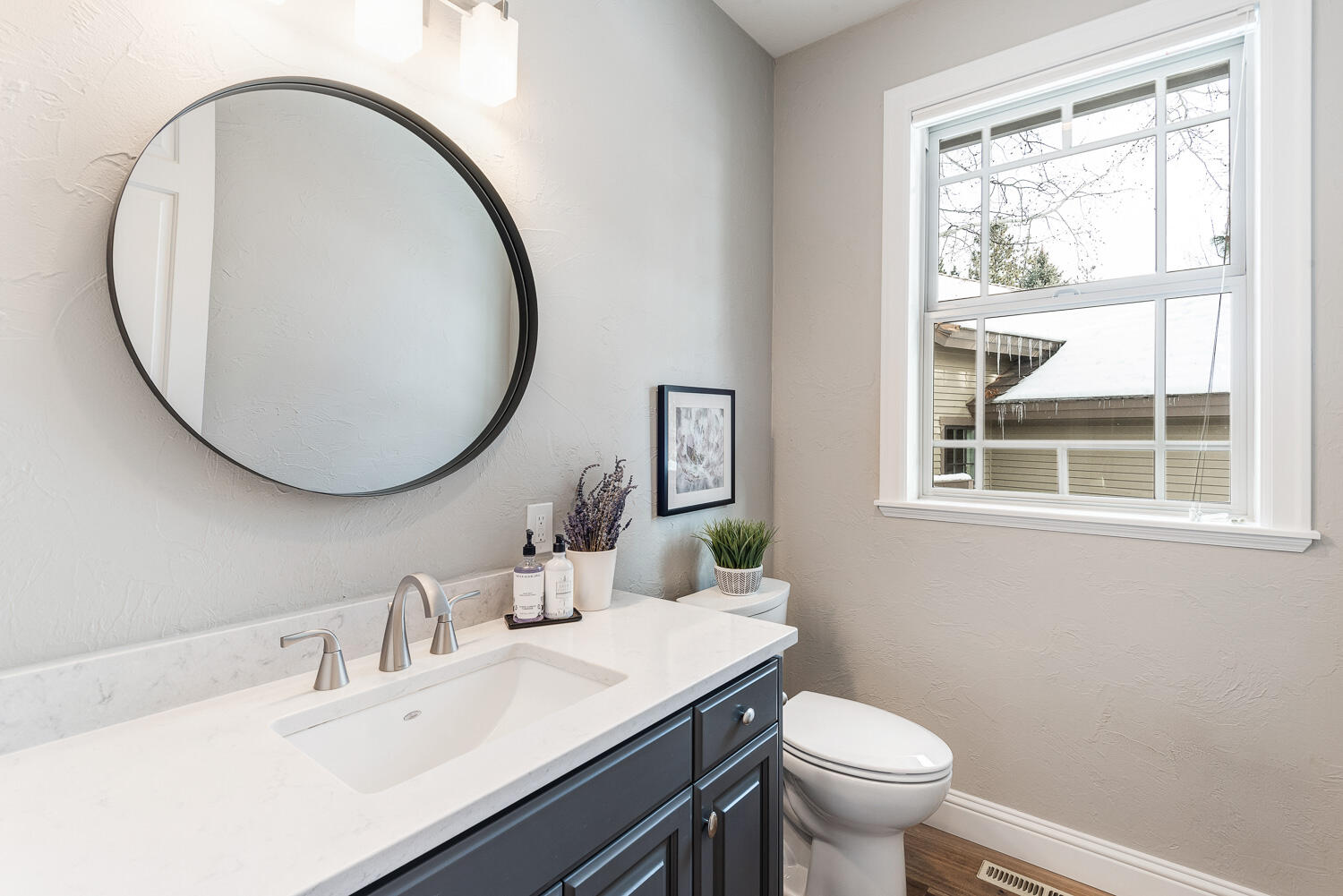 Broken Top - Residential