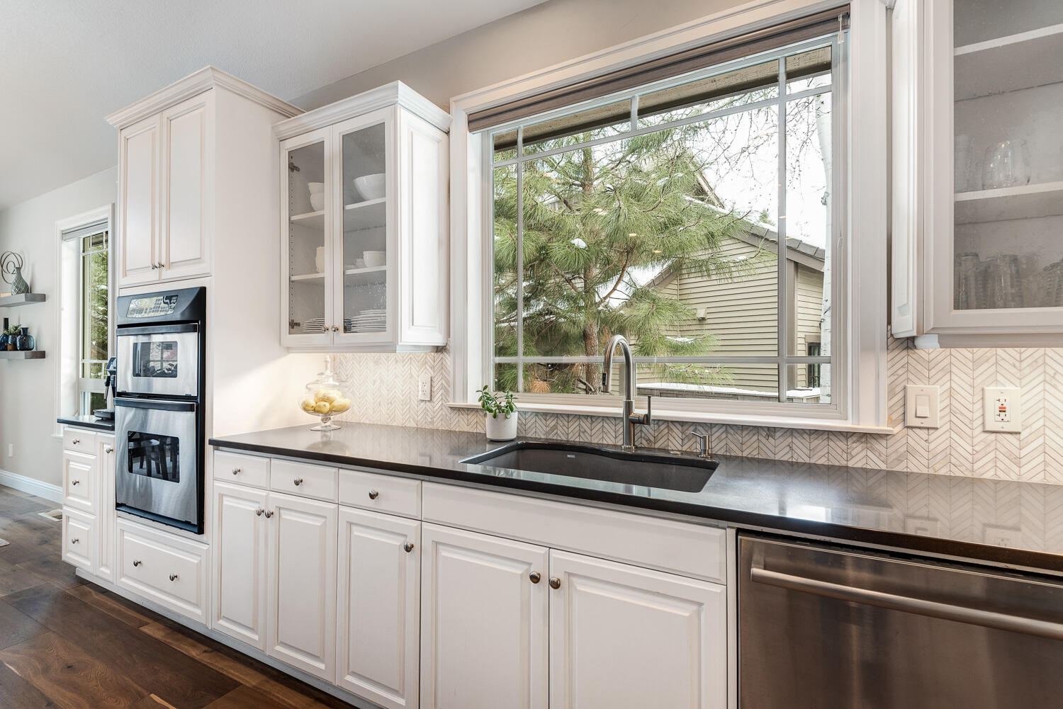 Broken Top - Residential