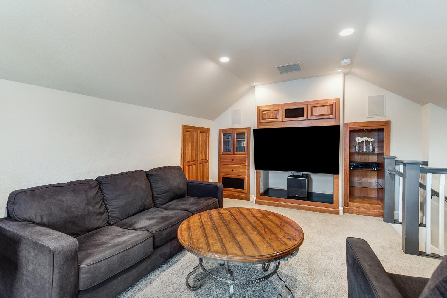 Broken Top - Residential