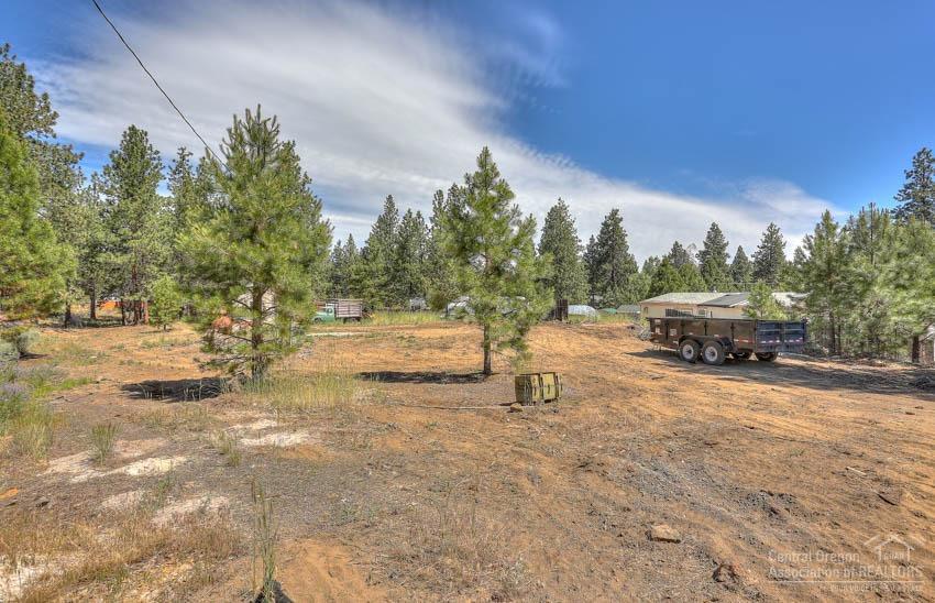 Deschutes RiverWoods - Land