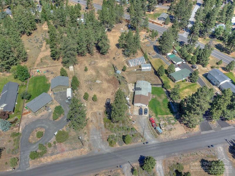 Deschutes RiverWoods - Land