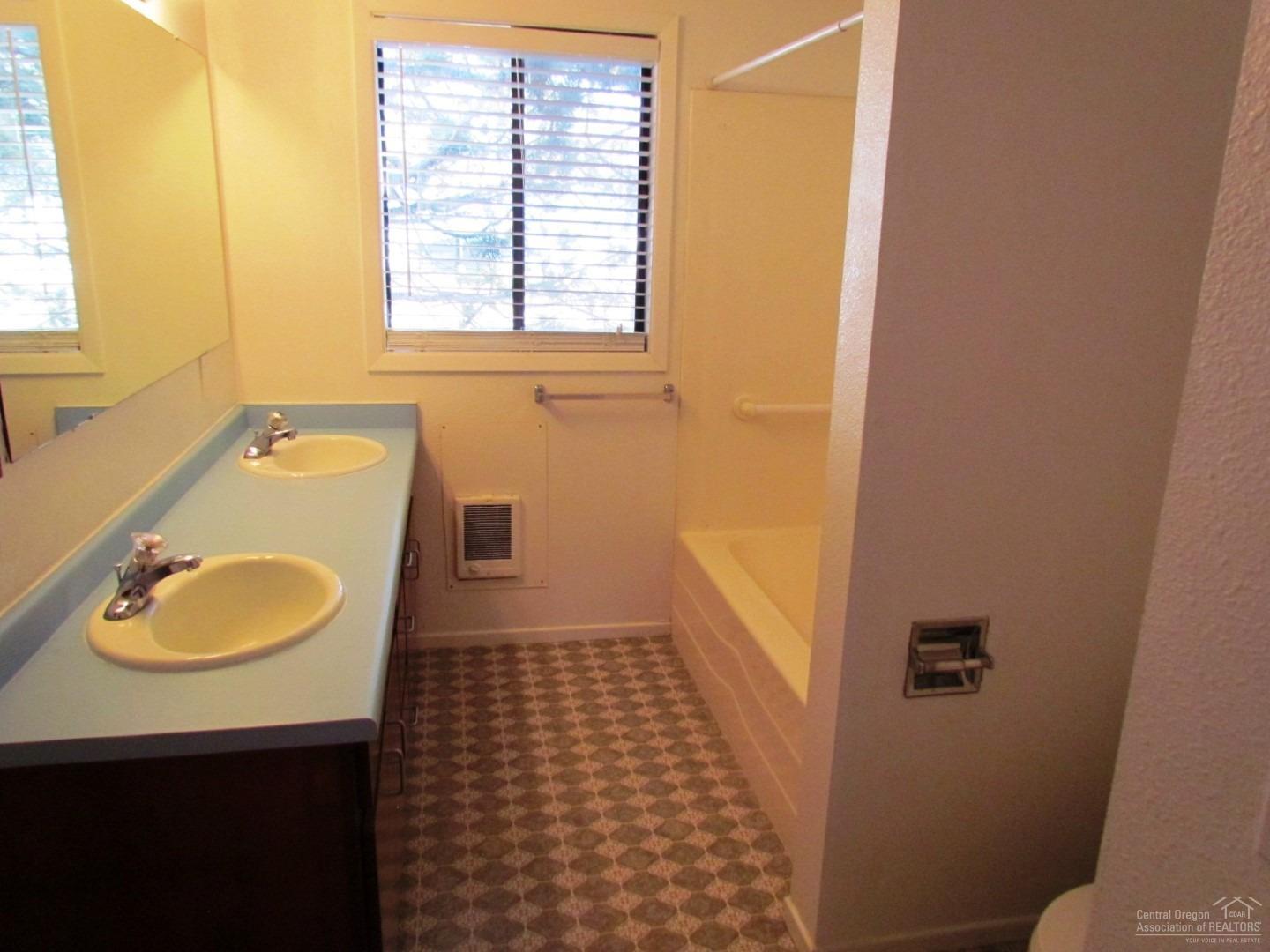 Rusty Hills Condo - Residential