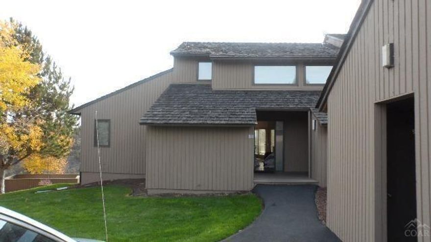 Eagle Crest 1/5th Deeded share (10 weeks) This is on the canyon rim with views of the Deschutes river. Beautiful furnished 3 bedroom 2 bath, great room and deck with hot tub. Enjoy all of Eagle Crest amenities, miles of trails, Pools, sport centers, tennis, pickle ball, biking and 3 golf courses! Bring your family and enjoy Central Oregon and all it has to offer. Calendar is attached to this listing. (Week A).