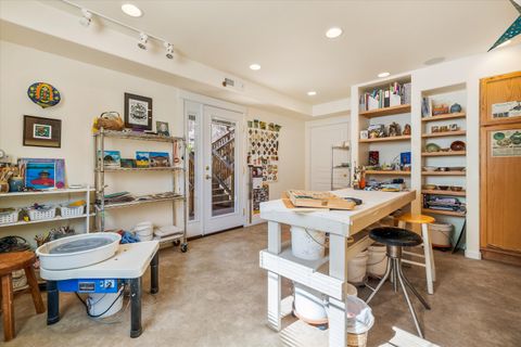 Tiny photo for 3130 NW Colonial Drive, Bend, OR 97703 (MLS # 220217067)