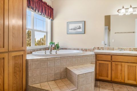 Tiny photo for 3130 NW Colonial Drive, Bend, OR 97703 (MLS # 220217067)