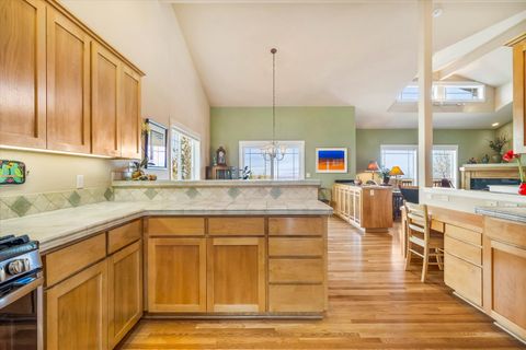 Tiny photo for 3130 NW Colonial Drive, Bend, OR 97703 (MLS # 220217067)