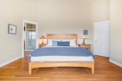 Tiny photo for 3130 NW Colonial Drive, Bend, OR 97703 (MLS # 220217067)