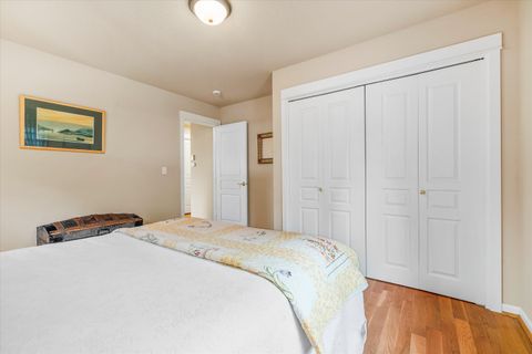 Tiny photo for 3130 NW Colonial Drive, Bend, OR 97703 (MLS # 220217067)