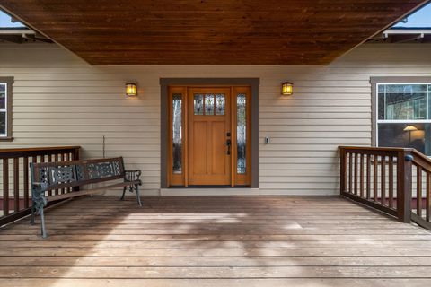 Tiny photo for 3130 NW Colonial Drive, Bend, OR 97703 (MLS # 220217067)