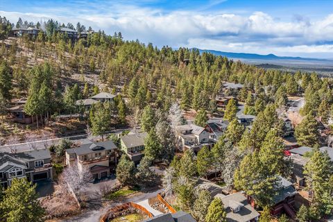 Tiny photo for 3130 NW Colonial Drive, Bend, OR 97703 (MLS # 220217067)