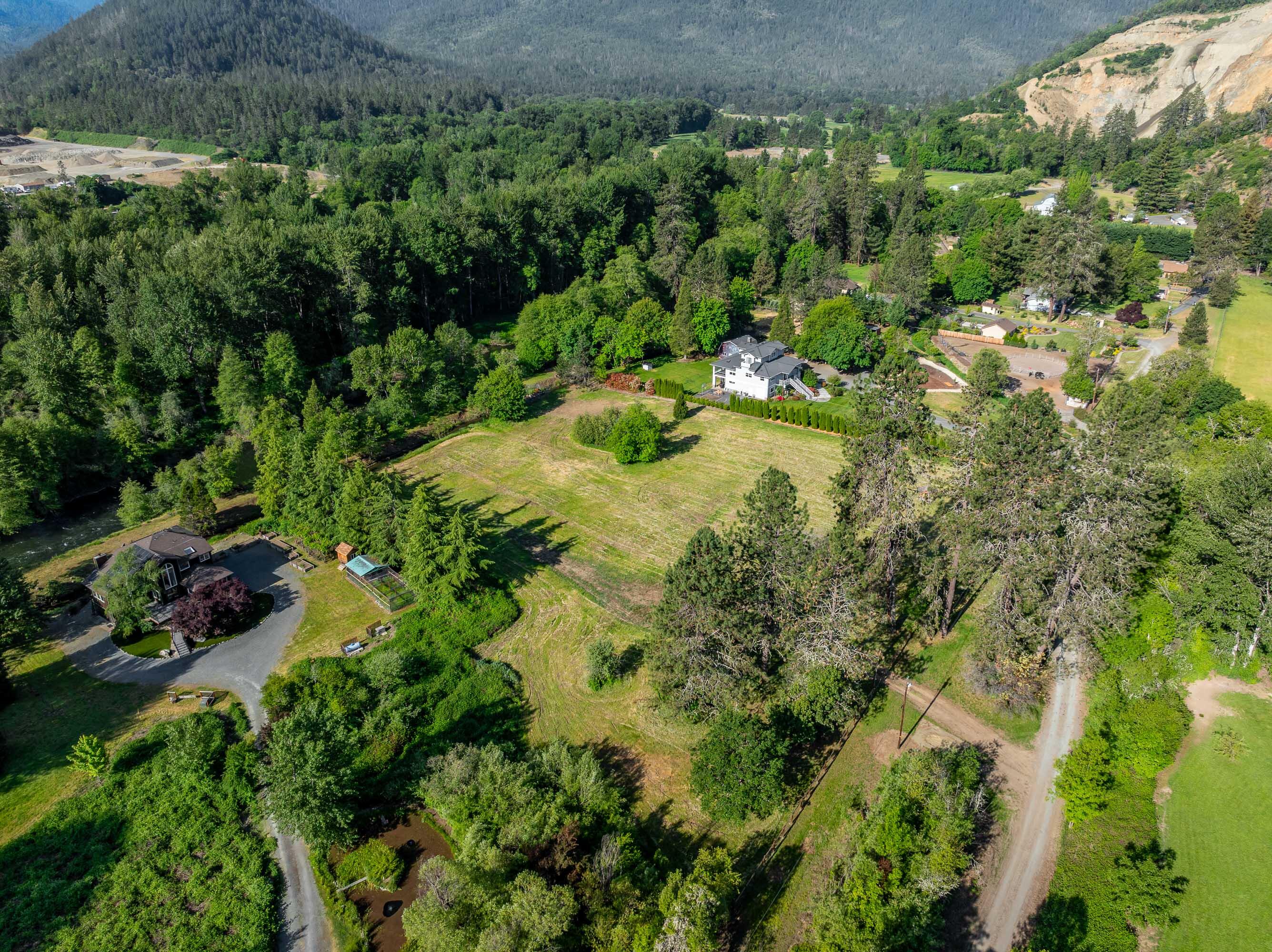 8422 New Hope Road