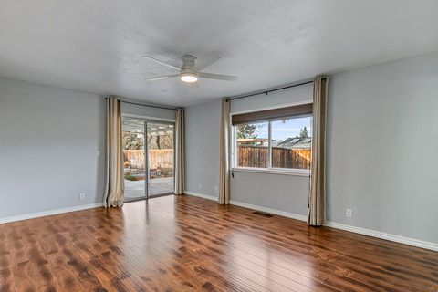 Tiny photo for 2381 Brentwood Street, Medford, OR 97504 (MLS # 220213077)