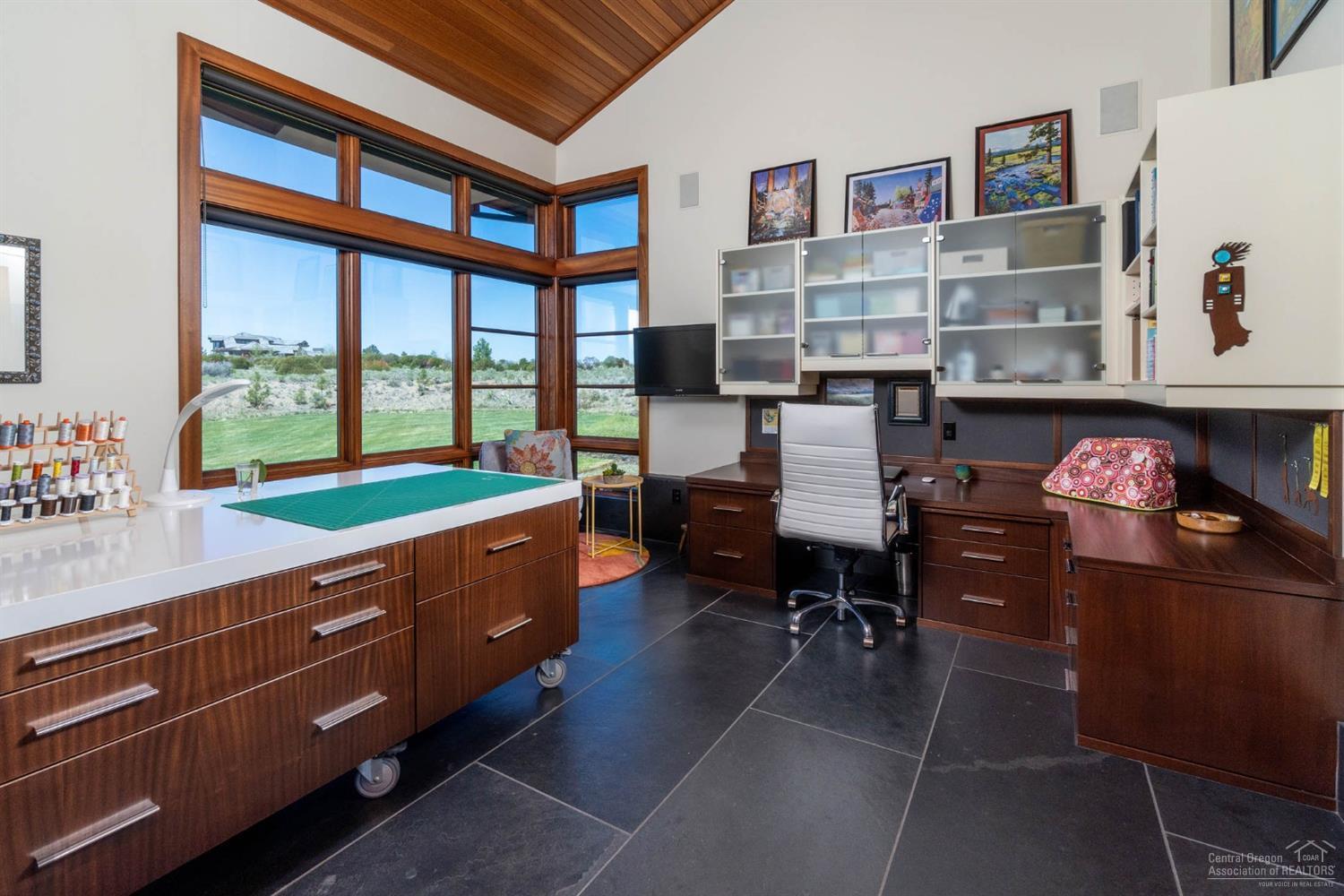 The Highlands at Broken Top - Residential