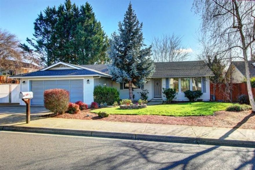 Wonderful Single Level East Medford Home & Location that shows absolutely fabulous! Separate living room & family room. Also there is a bath between the master bedroom & the other two bedrooms which provides extra privacy. The living room has a gas fireplace & a perfect dining area that looks to the back yard. Some recent updates include: Newer roof, newer heating/air conditioning system, charming Kitchen w/newer counter tops, newer appliances, newer countertops in both baths, newer hot water heater plus more. Plenty of extra storage throughout the home. Inside laundry room has sink & cabinets. All bedrooms have ceiling fans plus there are ceiling fans in the living room & family room as well. 3 solar tubes bring in extra light. The back yard is huge w/room for a swimming pool or shop. Covered back patio perfect for outdoor gatherings & fenced back yard w/Sprinkler system. Finished 2 car garage + extra storage above. Massive 12 ft. x 70 ft. RV parking with 220 plug. Must tour.