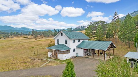 Tiny photo for 2245 Colestin Road, Ashland, OR 97520 (MLS # 220220182)
