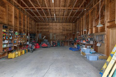 Tiny photo for 2245 Colestin Road, Ashland, OR 97520 (MLS # 220220182)