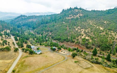 Tiny photo for 2245 Colestin Road, Ashland, OR 97520 (MLS # 220220182)