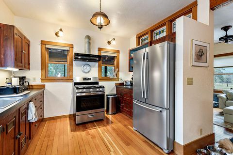 Tiny photo for 2245 Colestin Road, Ashland, OR 97520 (MLS # 220220182)